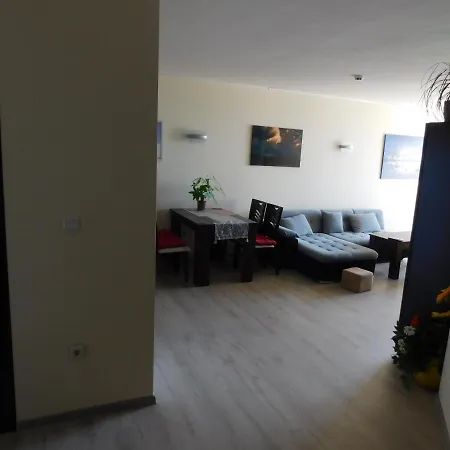 Wavetower * Nisipurile de Aur