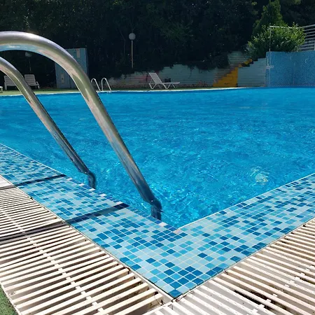 Wavetower Nisipurile de Aur